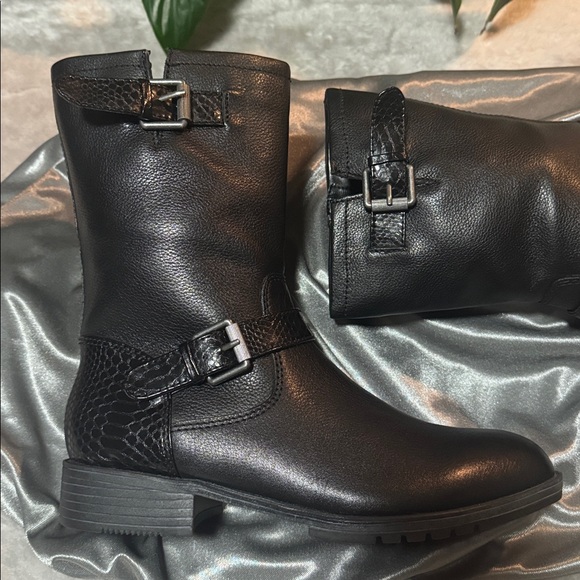 Naturalizer Black Leather Mid-Calf Side Zip Moto Boots - Women's Size 7M - Picture 6 of 15